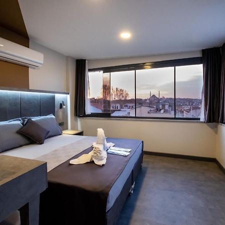 The Queen Hotel Istanbul Eksteriør billede